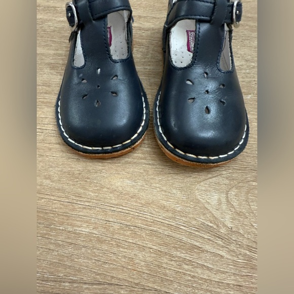 L’amour navy Mary Jane t strap dress shoes size 10 - Picture 2 of 6